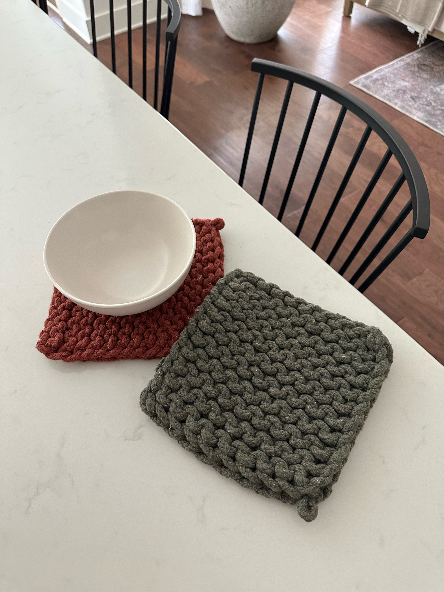 I found these chunky potholder/trivets at Shaker Village in KY, so I had to find some similar ones online to share with you all. They’re both cute & functional, which is a major win in my book. 

#cottage #cottagehome #cottagecore #cottagecorehome

#LTKhome #LTKFind #LTKGiftGuide