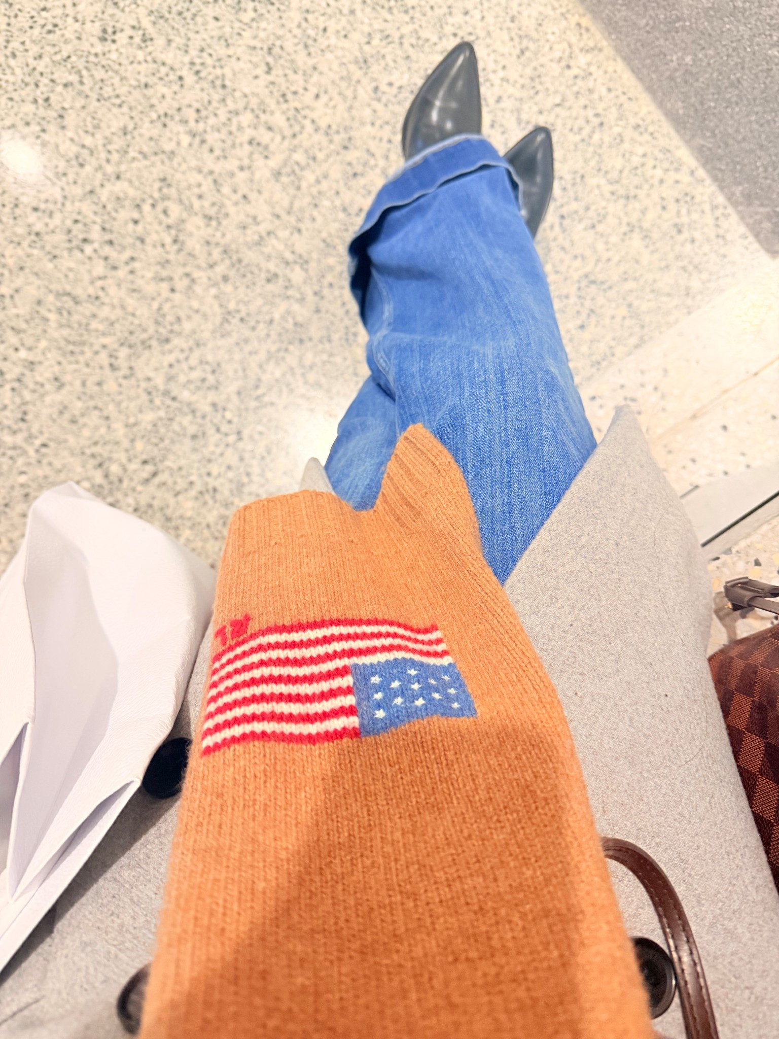 Wrapped up & ready ✌️

#scarf #ralphlauren #macys

#LTKdayinmylife #LTKstorytime #LTKootd