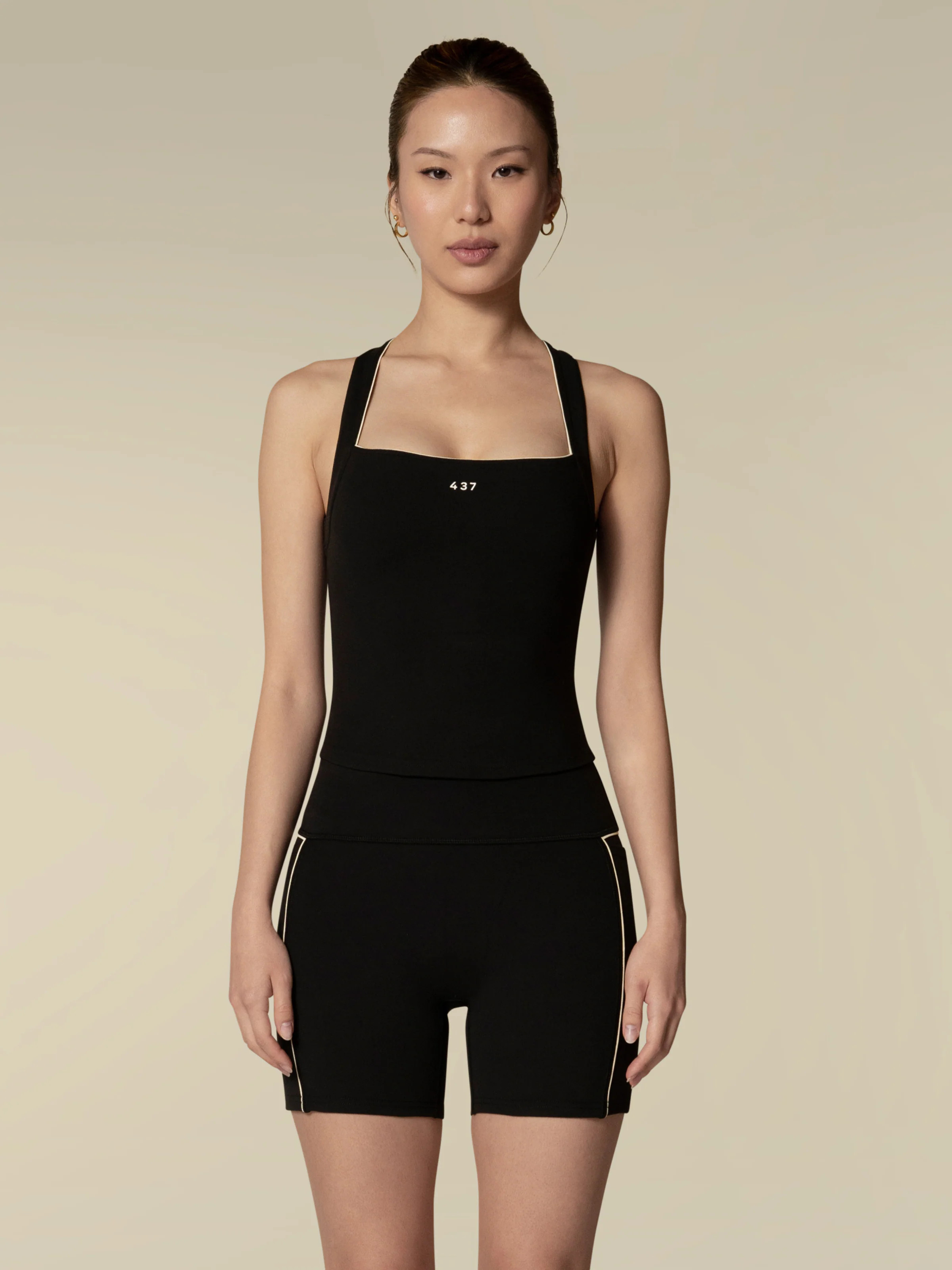The Studio Tank / Black-Crème | 437