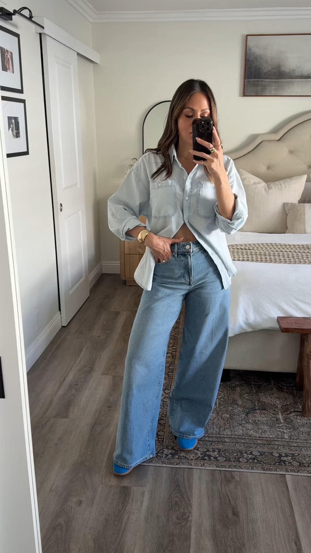 When you find the perfect fit denim 🤌🏻💙 wearing size 0 @Express #dresstoexpress #expresspartner

#LTKootd #LTKgrwm #LTKmomlife