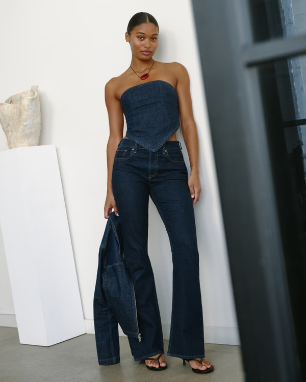 Curve Love Mid Rise Bootcut Jean | Abercrombie & Fitch (US)