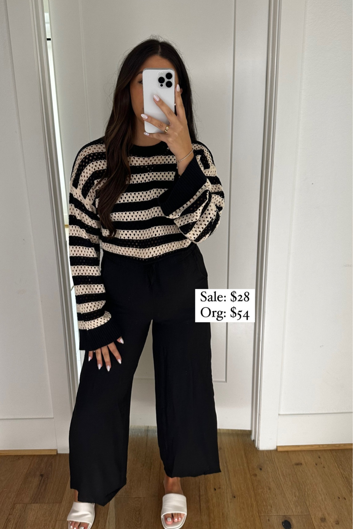 If you’re on the hunt for a comfy pair of pants that are still elevated, these are it! Loving the wide leg look - so easy to throw on with your favorite top. 

Size: medium 

Dressupbuttercup.com

#dressupbuttercup 



#LTKstyletip #LTKSeasonal #LTKunder50