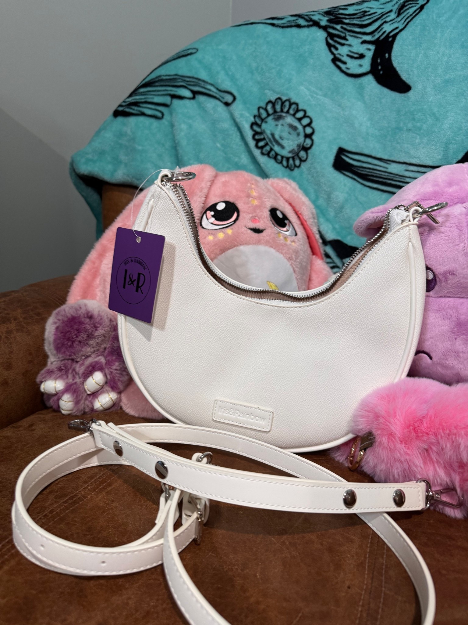 Crescent bags are having their moment — effortlessly chic, perfectly minimal, and made to go with everything. The curved silhouette adds just the right touch of modern style while still being practical for everyday wear. Proof that simple shapes can make a big statement.

#crescentbag #handbagtrend #minimalstyle #everydaybag #baglover #fashionaccessories #shoulderbag #classicstyle #whatsinmybag #styleinspo #ltkstyle #bagtrend #effortlessfashion #modernclassic

#LTKootd #LTKstorytime #LTKValentine