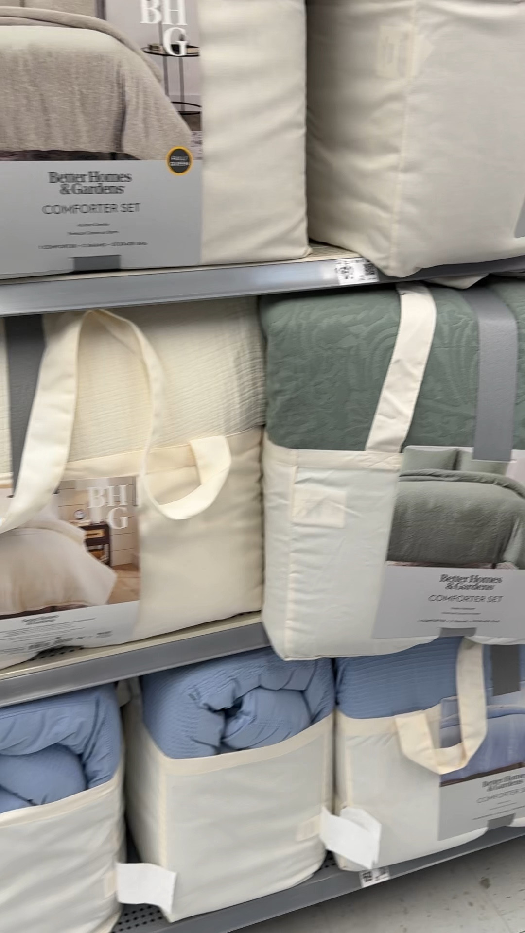 Walmart comforter sets

#LTKHome #LTKSeasonal #LTKGiftGuide