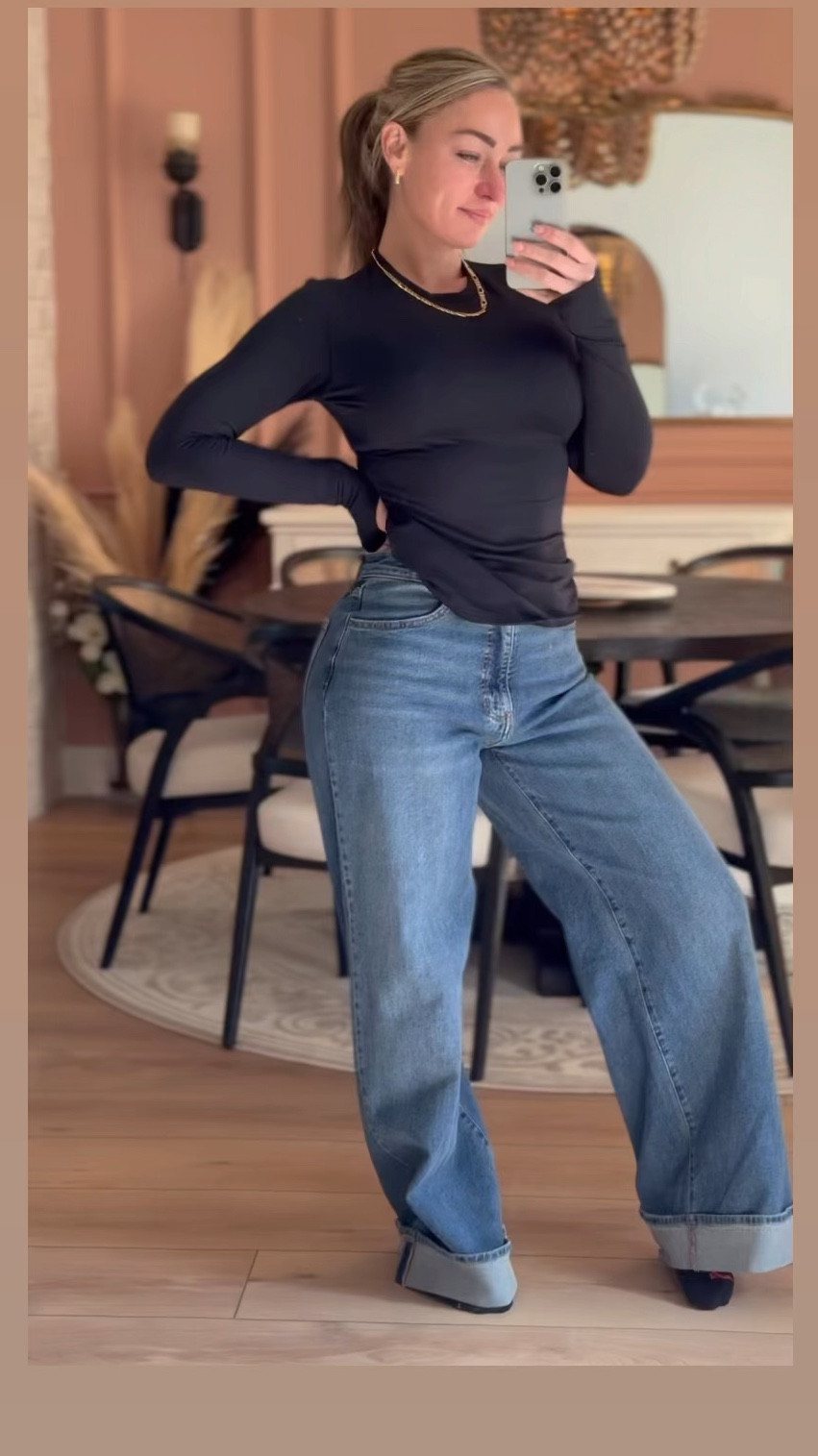 I found the cutest jeans the other day! These are wide legged for those days you want to be comfortable AND stylish! They do run on the bigger side imo. I’m wearing a 6 but I could’ve sized down to a 4. They have a cuff at the bottom which is perfect for wearing boots, sneakers, heels, or even just house slippers! 10/10 jeans, well made, sized 2-24, & perfect to dress up dress or down! 🥰

#LTKMidsize #LTKStyleTip #LTKOver40