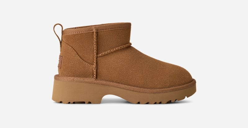 UGG® Kids' Classic Ultra Mini New Heights Suede Classic Boots in Chestnut, Size 6K | UGG (US)