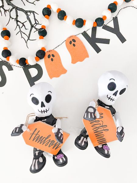 Dancing skeletons 