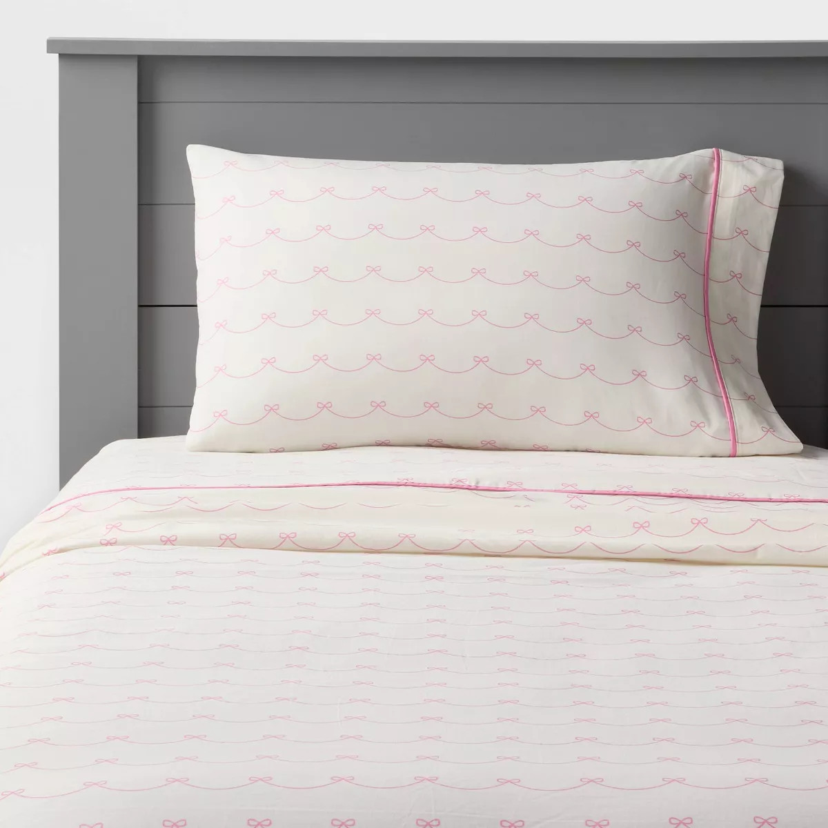 Pretty Bow Kids' Cotton Sheet Set - Pillowfort™ | Target