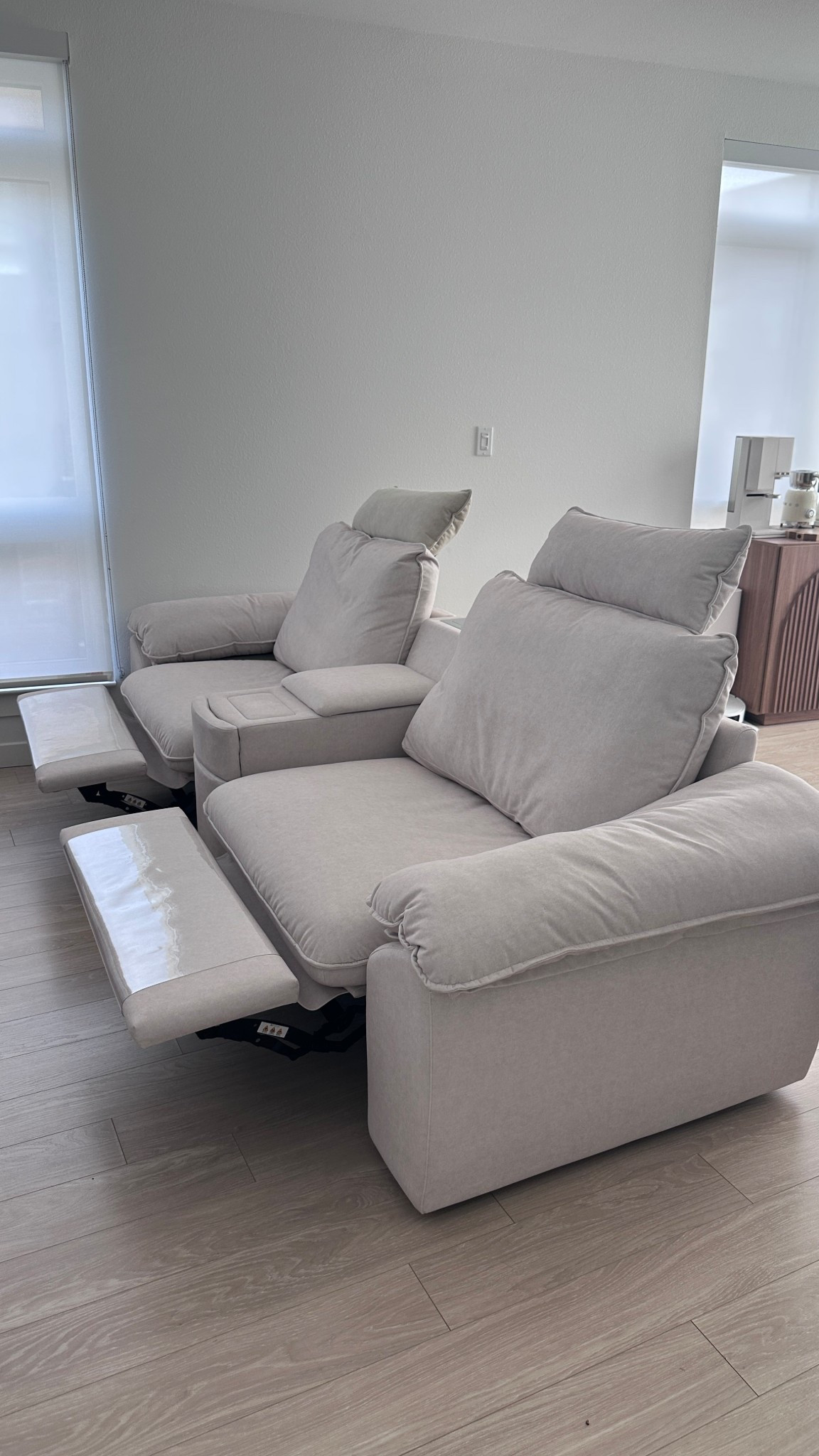 Power Recliner Sofa with Console 
#movienight #livingroom

#LTKHome #LTKselfcare
