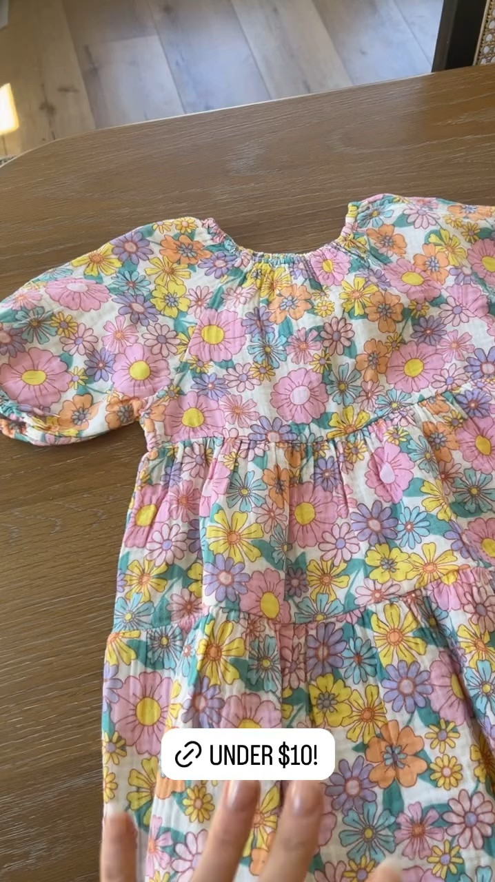 Comes in a few different cute colors & prints!! 🤩

#LTKkids #LTKSeasonal #LTKVideo