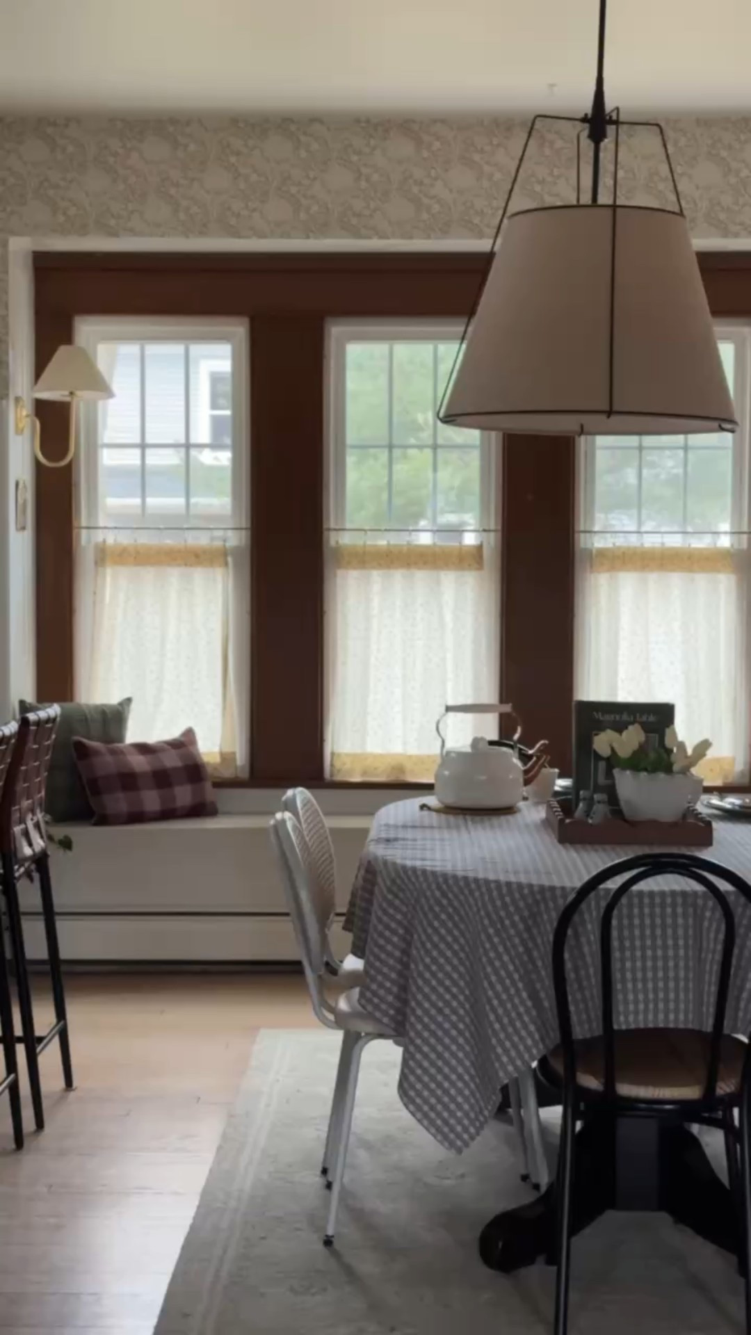 Styling my new tablecloth and adding a few spring tabletop accessories! Scalloped tray. Scalloped vase. Real touch florals. Springtime  





#LTKHome

#LTKHome

#LTKHome

#LTKHome