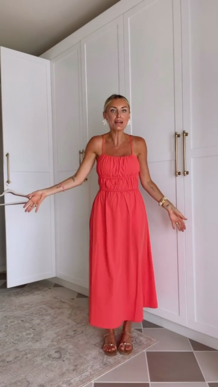 This is the other color - it's like a watermelon red! It's so good! Also, this dress comes with pads in it, so you don't even have to worry about a bra! 👏🏼 Wearing an XS! 

Loverly Grey, Walmart, summer dress, red dress, July 4th outfit inspo, vacation looks 

 

#LTKSeasonal