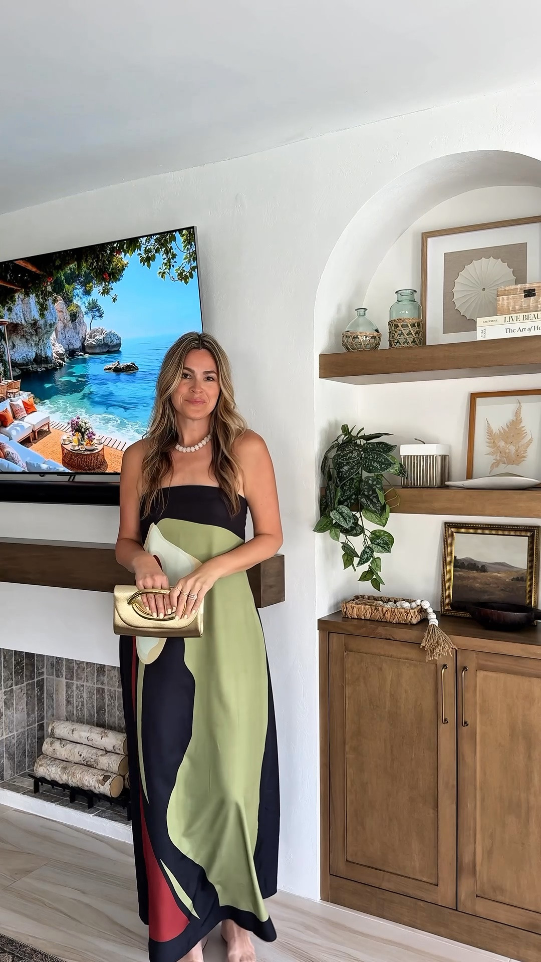 I almost didn’t buy this but I’m so glad I did. Going to a Summer wedding? This wedding guest dress is so gorgeous! And it’s under $40!

#weddinggueststyle #weddingguestdress #amazonfashionfinds

#LTKootd #LTKWedding #LTKTall