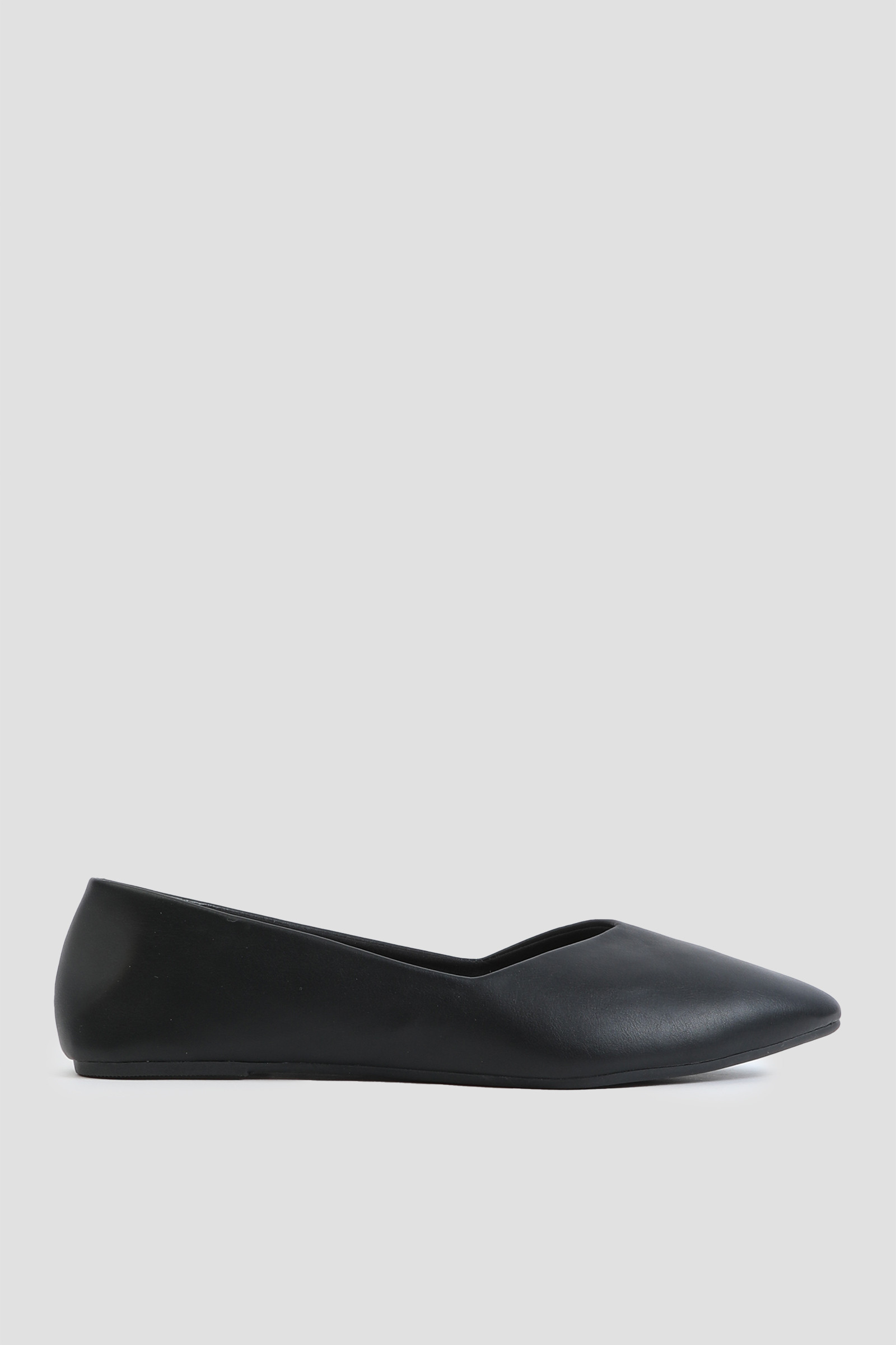 Classic Pointy Flats | Ardene
