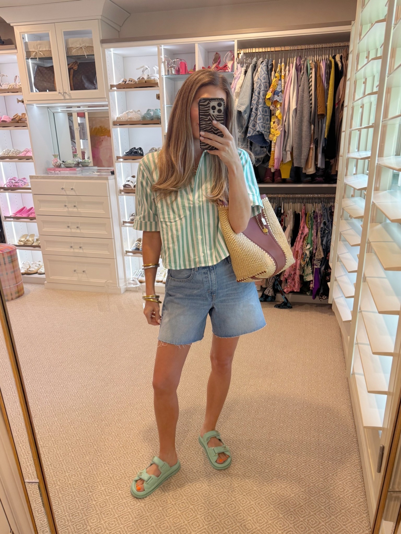 24 shorts, S top