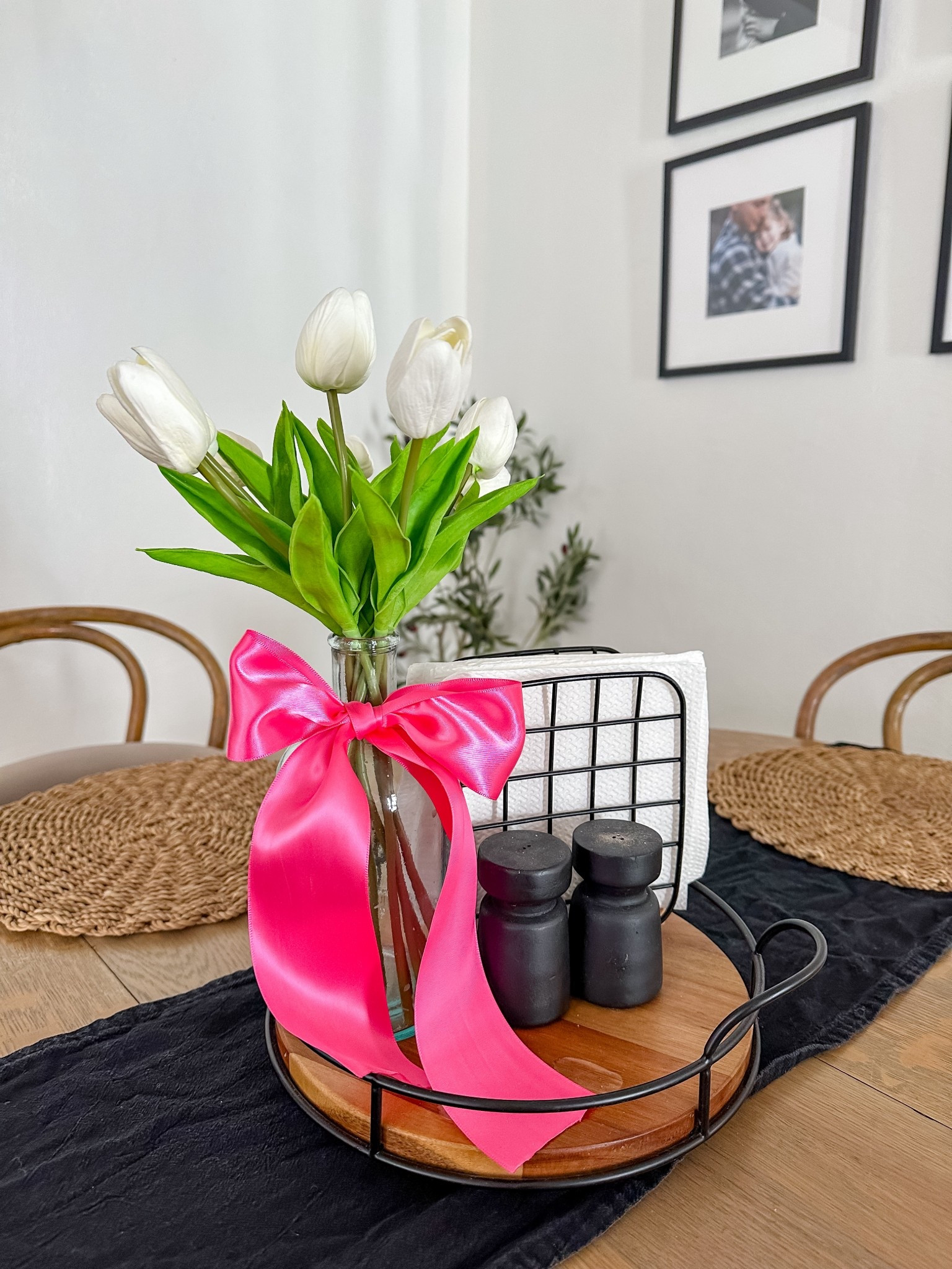 embracing *false* spring 🌷



#LTKHome #LTKSeasonal #LTKValentine