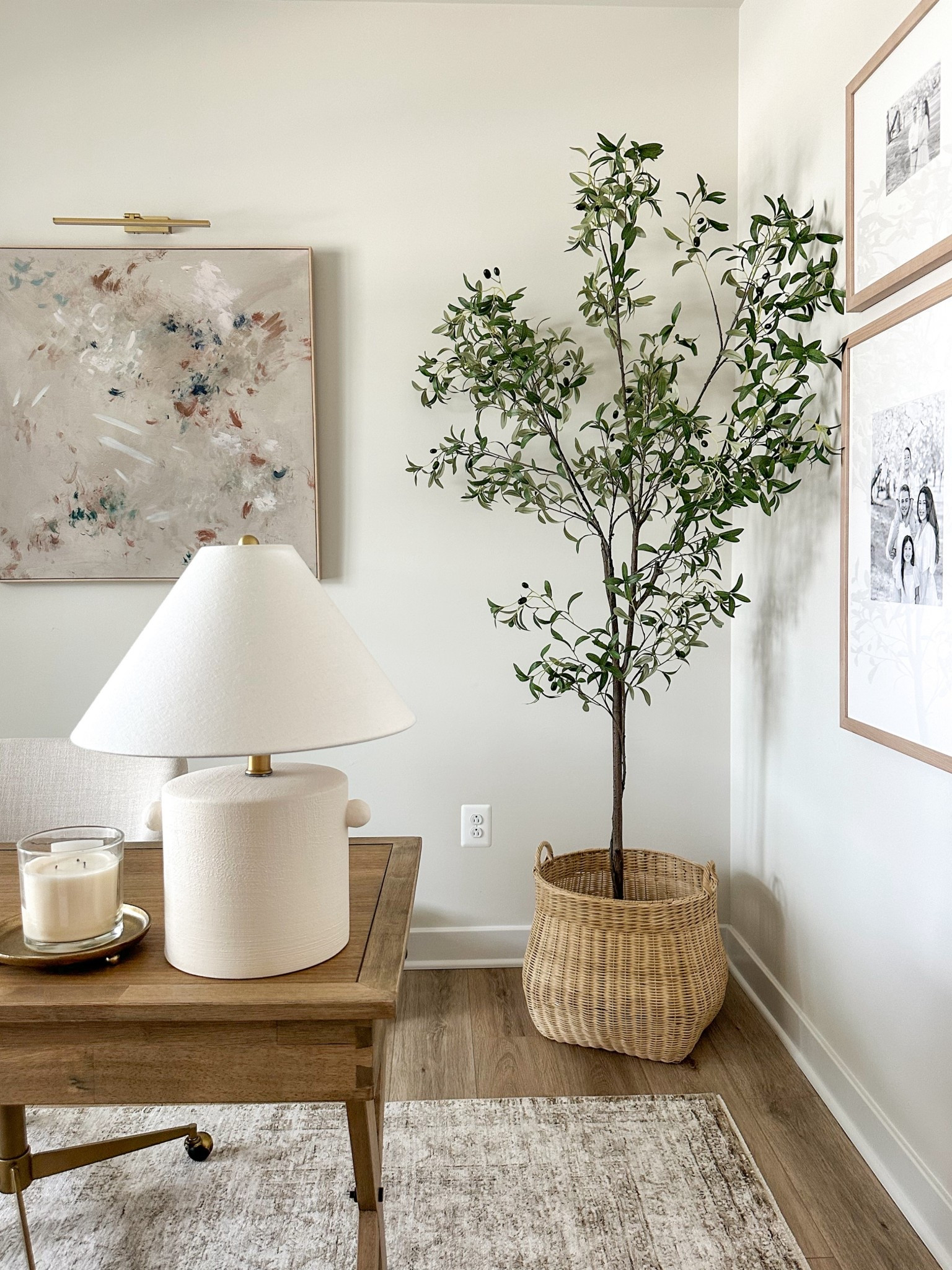Neutral and cozy home office 
#homeoffice #planter #planterbasket #gallerywall #officedesk

#LTKHome