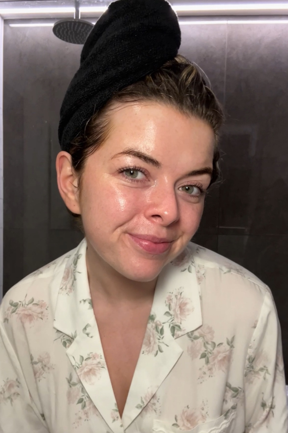 Current skincare routine 🫧🧴🧖🏼‍♀️🛁 using everything @charlottetilbury #LTKxCharlotteTilbury

#LTKuk #LTKbeauty #LTKsummer