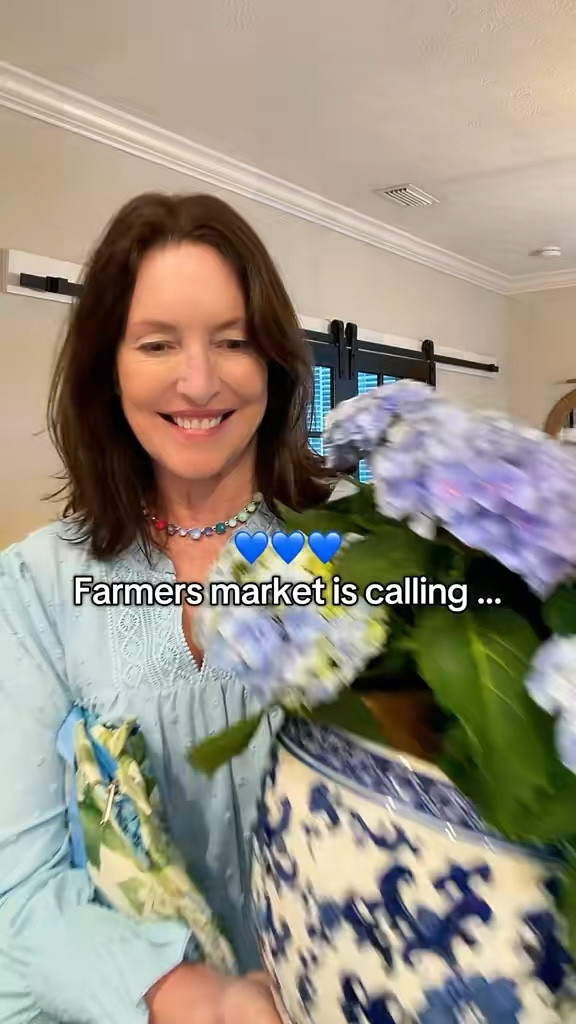 Reusable market bags that are insulated and heavy duty and gorgeous ? you NEED these - #farmersmarket#markettotes#reusablebags

#LTKMothersDay #LTKmomlife #LTKHome