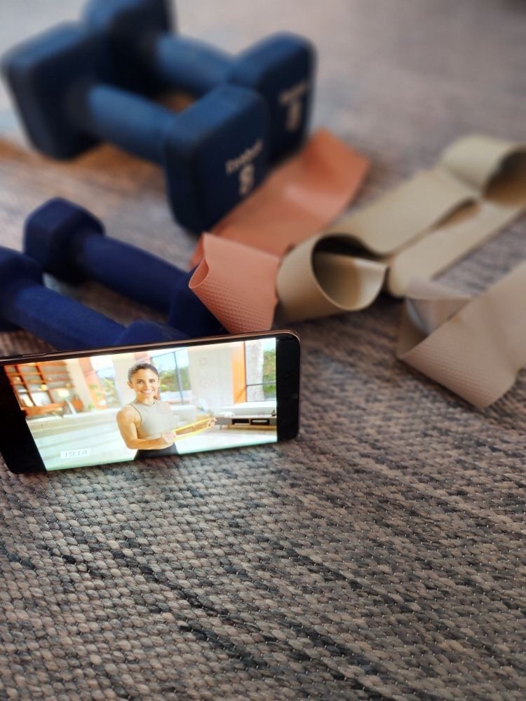 Quick workout before my store opens

Traveling with resistance bands and one set of weights gets it donee

#LTKfitnessgoals #LTKstorytime #LTKvlog