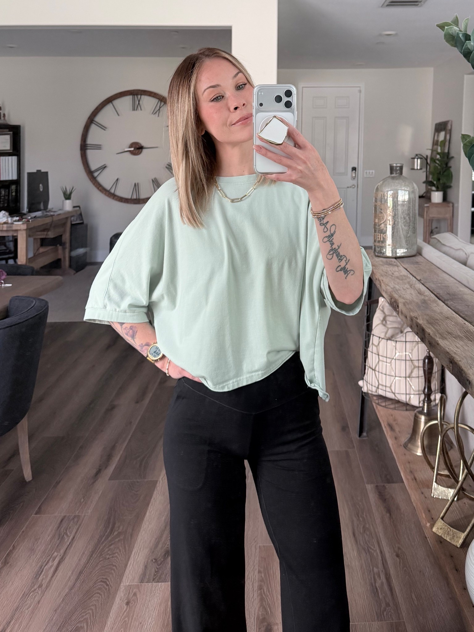 Size small in this tee 

#LTKActive #LTKootd