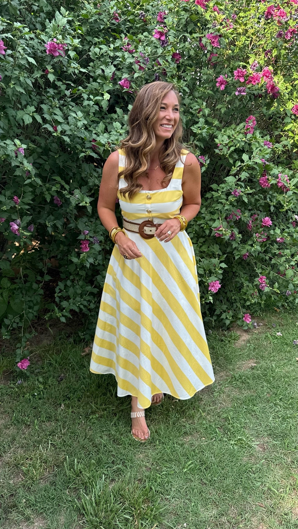 Who else is loving stripes this summer! I’ve gotten so many compliments on this butter yellow and white stripe midi dress with belt. It’s really eye catching and standouts in a pretty feminine way.

#LTKootd #LTKWorkwear #LTKOver40