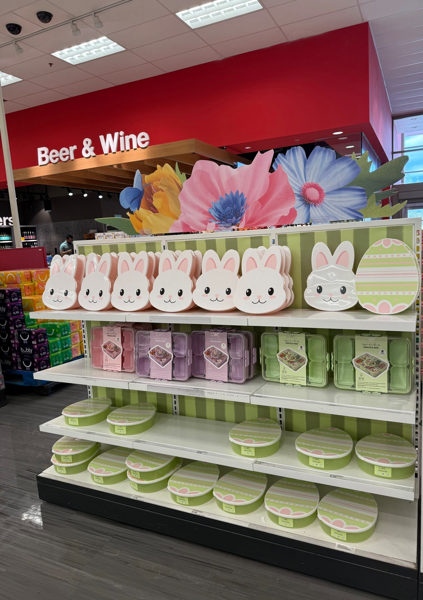 Check out these fun snack boxes to enjoy all spring with your favorite snacks! 

#LTKHome