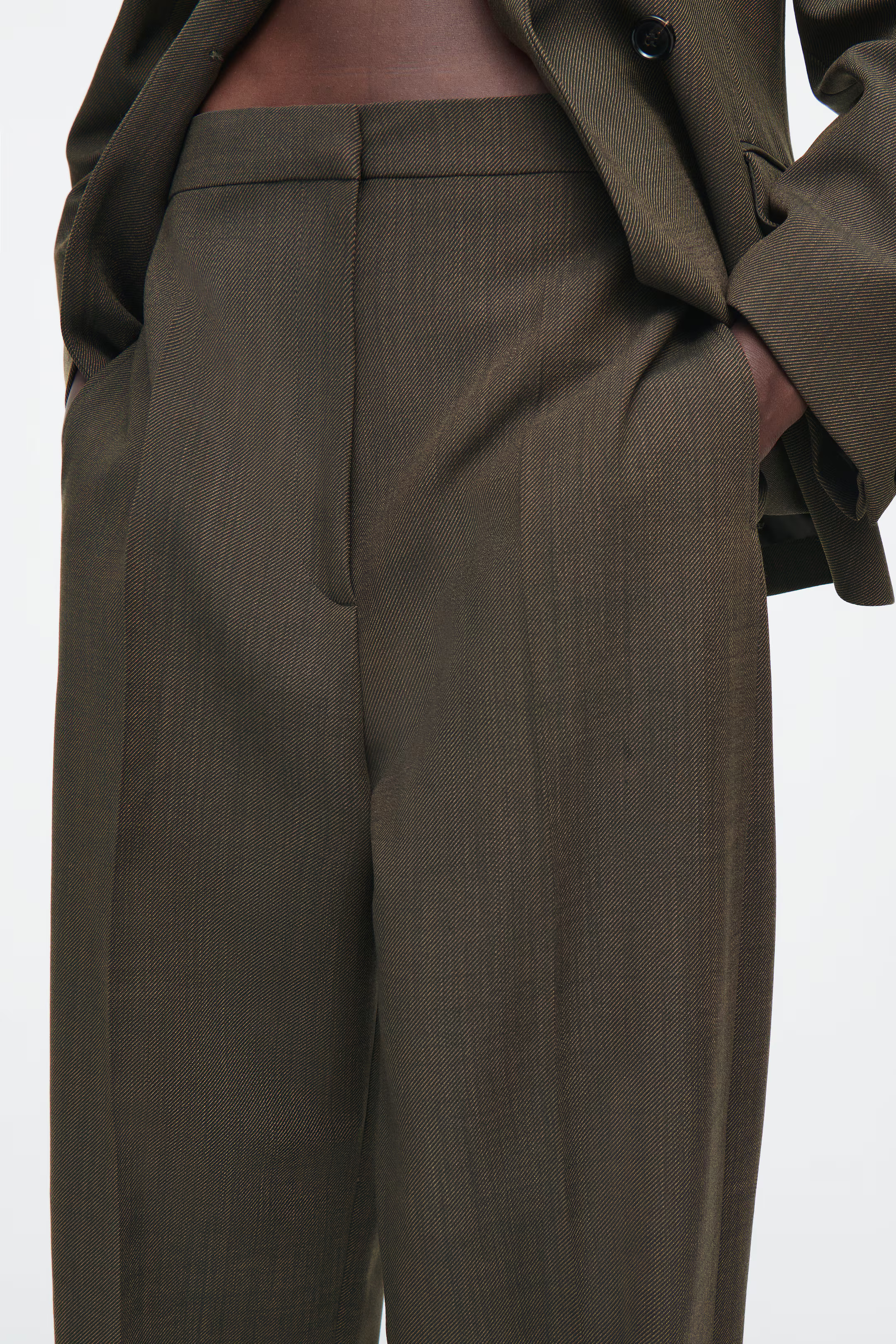RELAXED WOOL BARREL-LEG PANTS - DARK KHAKI | COS | COS (AU)
