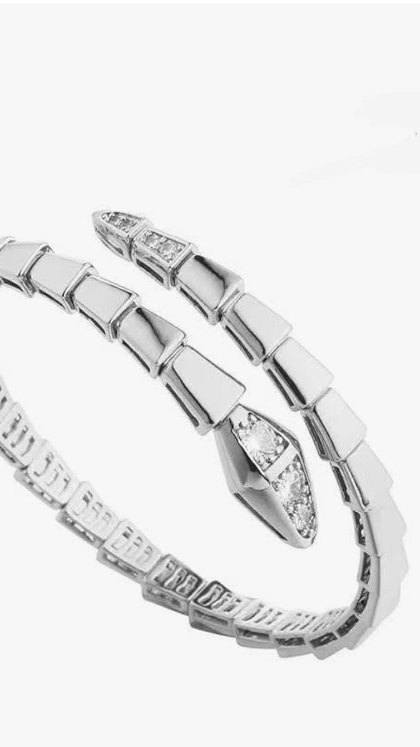 bvlgari lookalike stunning bracelet to add to your stack this season 

#LTKStyleTip #LTKFindsUnder50 #LTKGiftGuide