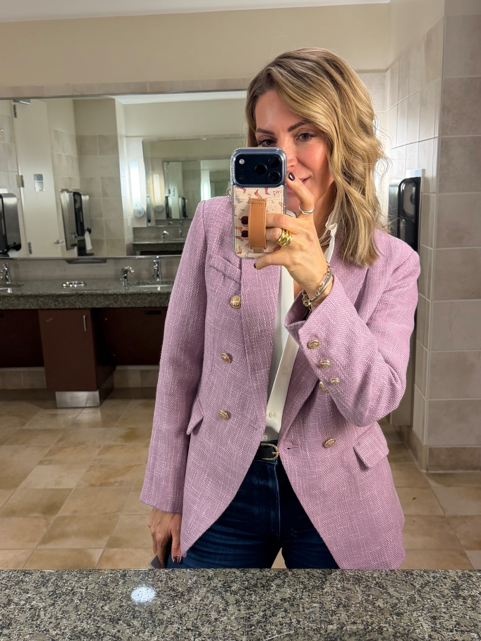 Looks and feels like Veronica Beard 💜



#LTKWorkwear #LTKStyleTip #LTKOver40