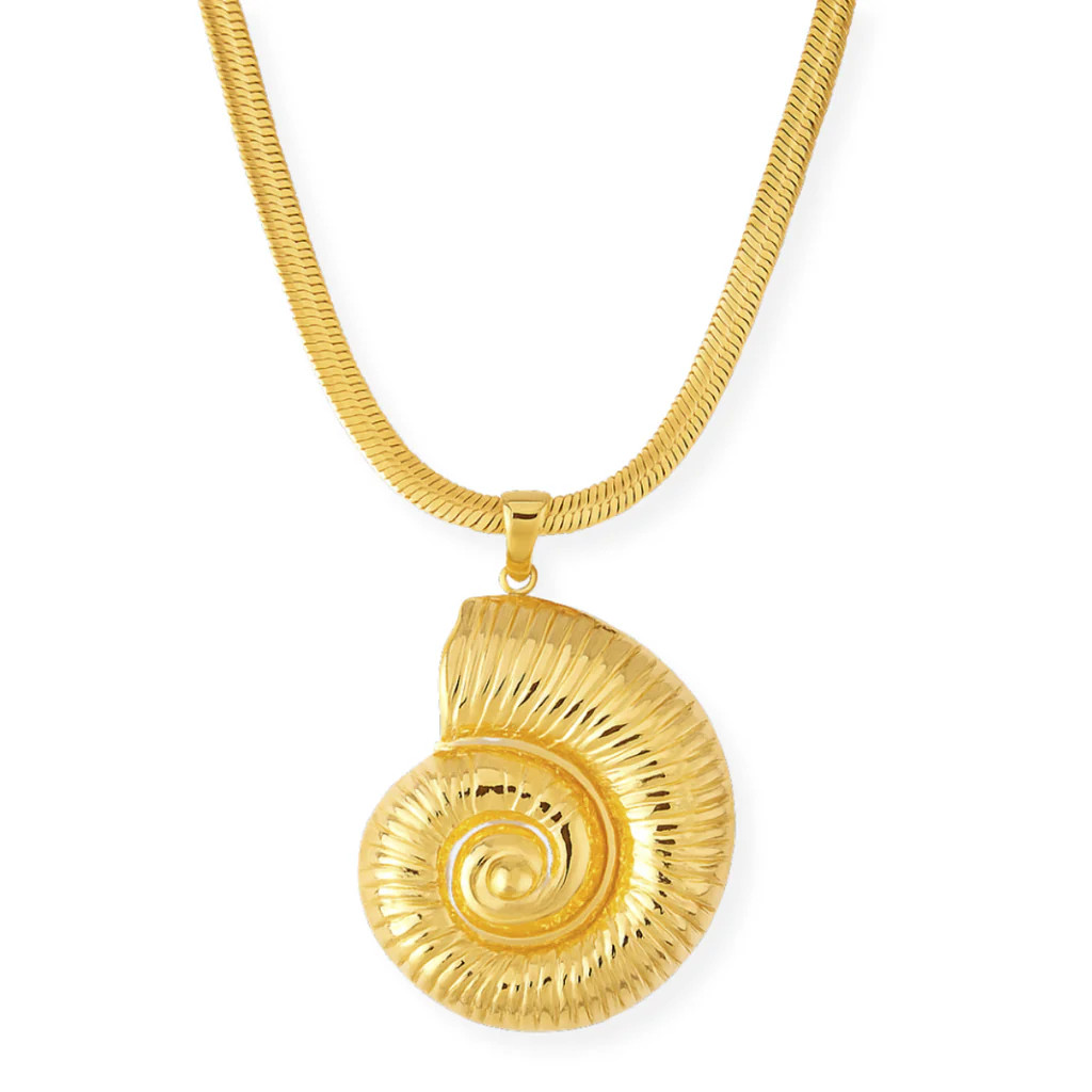 Vittoria Oversized Shell Necklace | Ellie Vail Jewelry