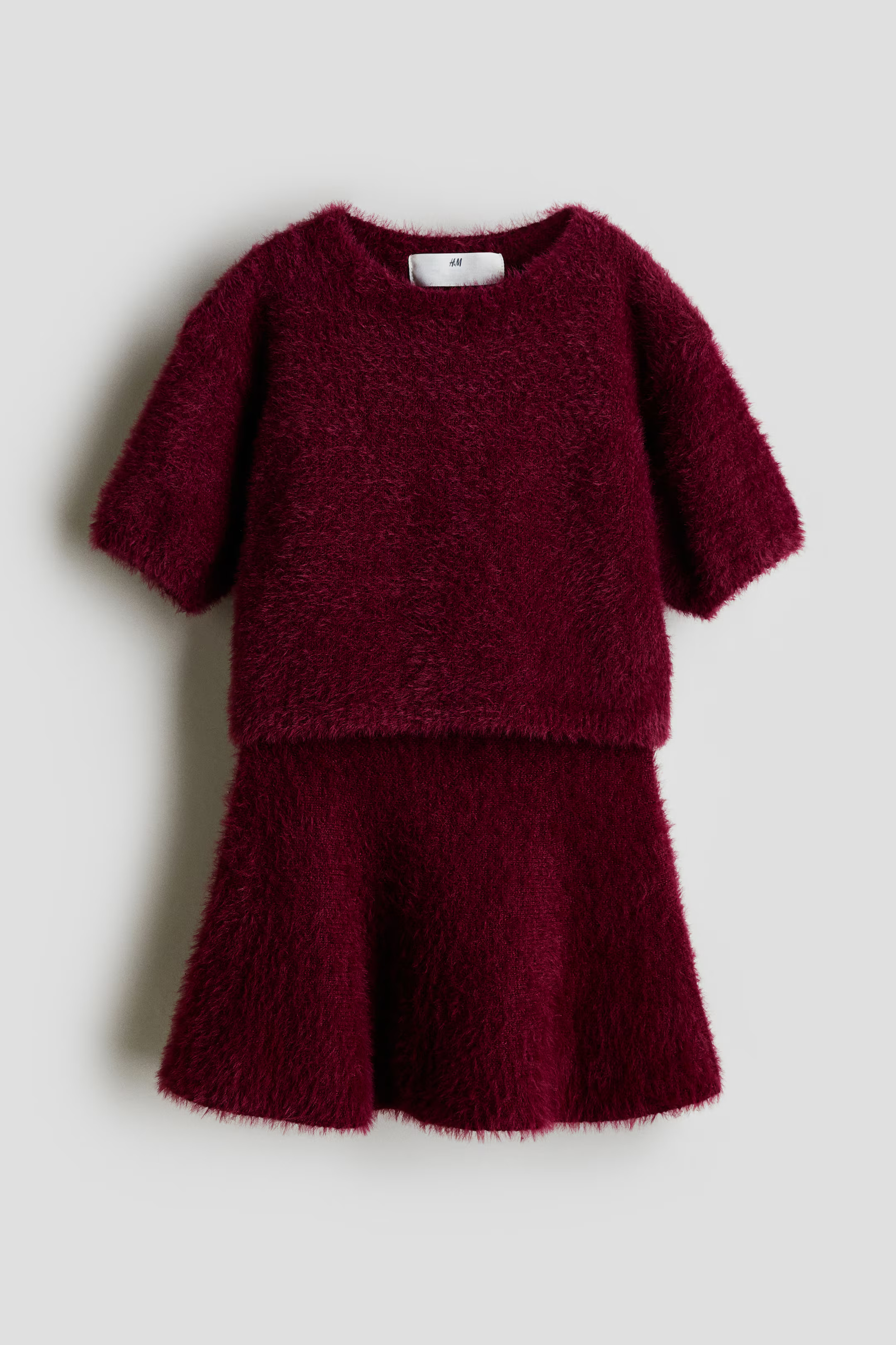2-piece fluffy-knit set | H&M (US + CA)