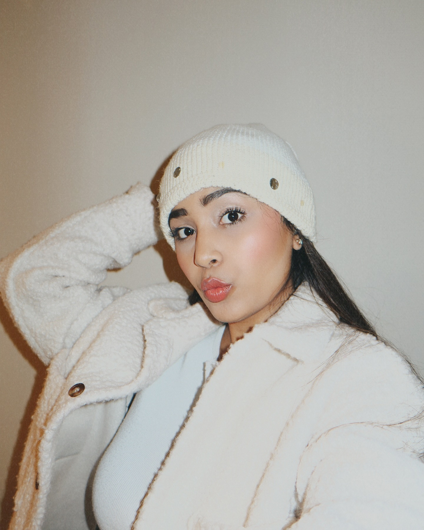 Pro tip: for effortless winter styling, pair a white jacket on white top with a cozy white cap. This gives casual and chic winter look. 



#LTKwinter