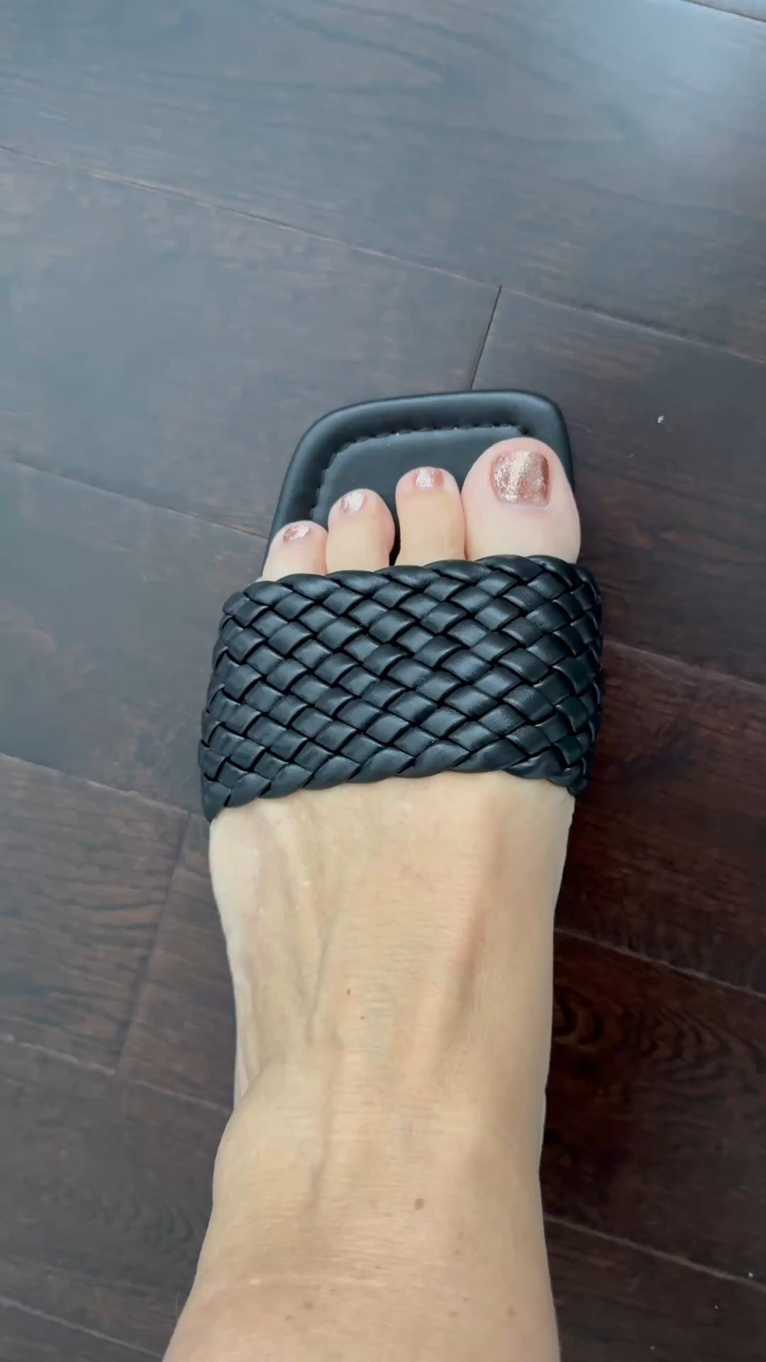 Have you got super wide feet? I've got you with these fabulous sandals. 


#LTKshoes #LTKcurves #LTKaustralia