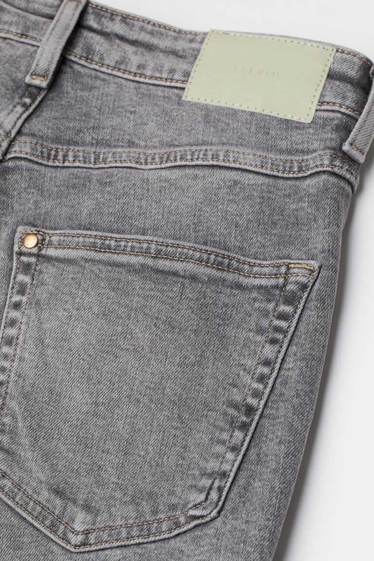 Vintage Slim High Ankle Jeans | H&M (US + CA)