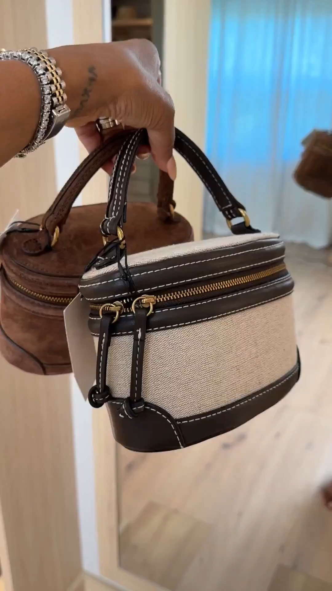 Scroll to shop 🤎  

Perfect for everyday errands, travel days, or adding a chic touch to any neutral outfit.  

