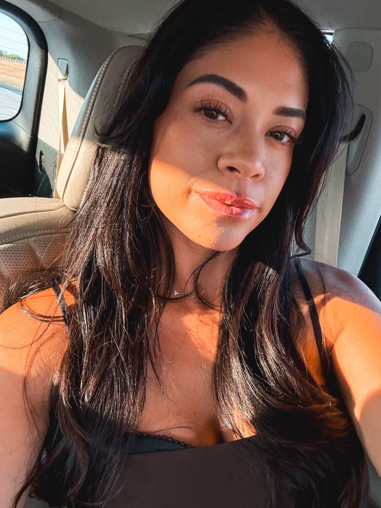 Date night soft makeup & the cutest cami top! 

#LTKBeauty #LTKFindsUnder100 #LTKSaleAlert