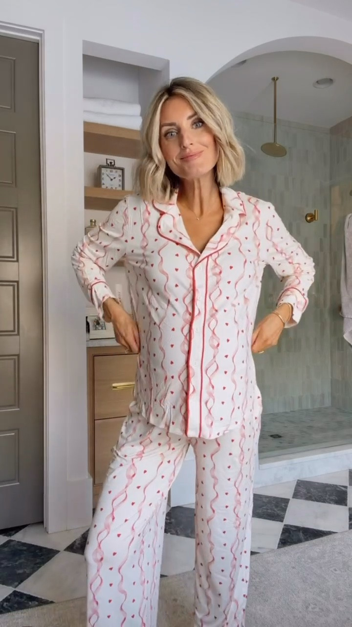 If you’re headed to a Galentine’s night in with friends, these pjs would be perfect to wear 💕

Loverly Grey, Soma, pajama set, Valentine’s Day pajamas, vday pajamas, Galentine’s 

#LTKValentine #LTKSeasonal #LTKootd