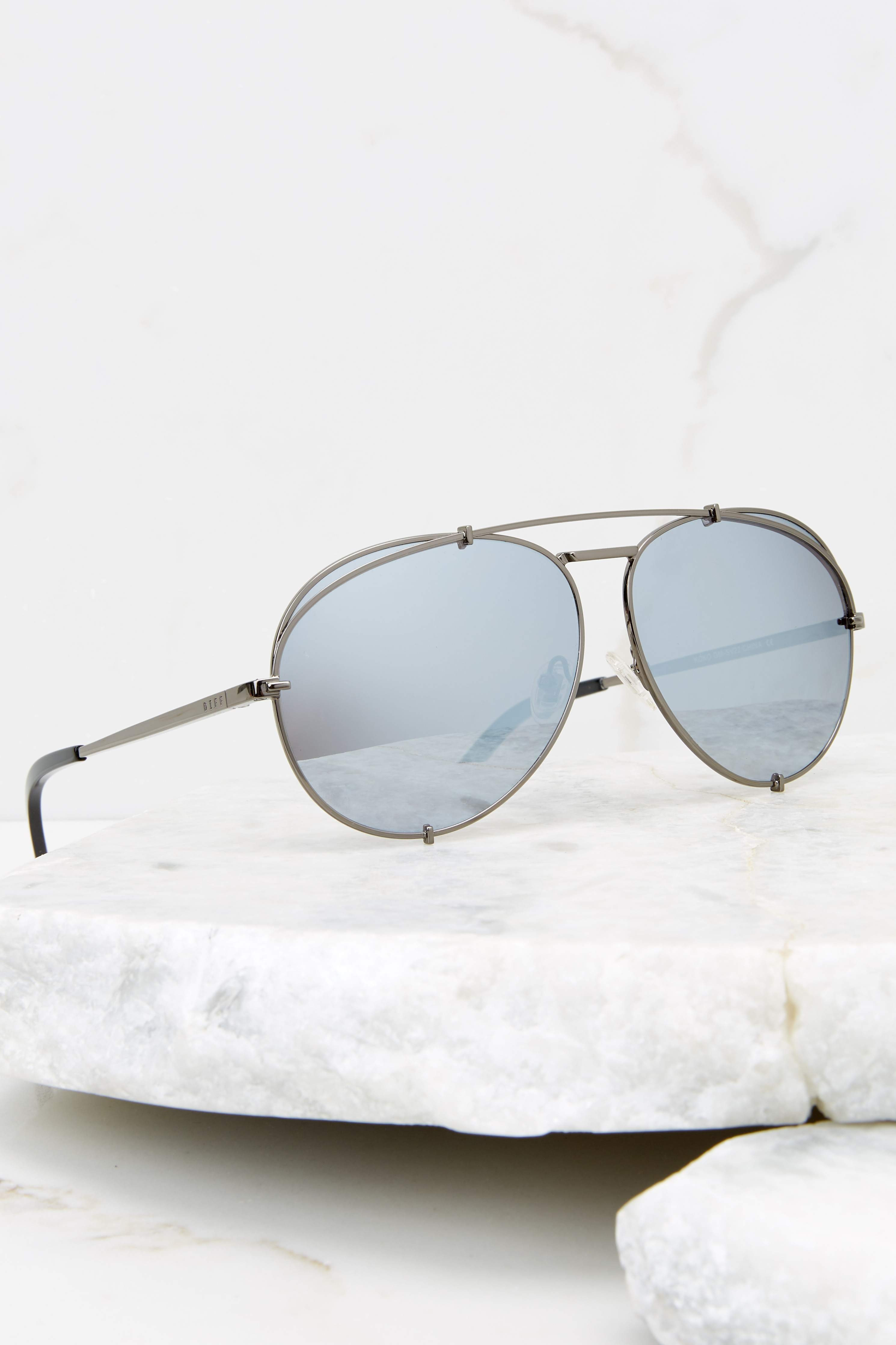 Koko Gunmetal Silver Mirror Sunglasses | Red Dress 