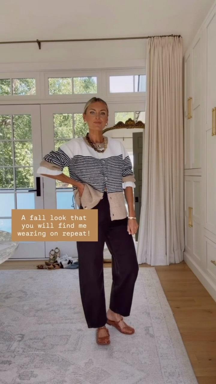 I’m so excited about this cardigan I got from Amazon! I know I will be wearing it on repeat this fall, and I love it with these barrel jeans! 

Loverly Grey, Amazon, Target, jelly flats, cardigan, barrel jeans, fall outfit

#LTKSeasonal