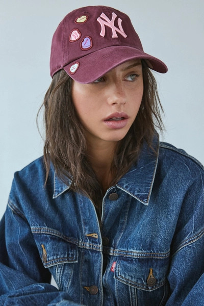 '47 Brand NY Yankees Candy Hearts Clean Up Baseball Hat | Urban Outfitters (US and RoW)
