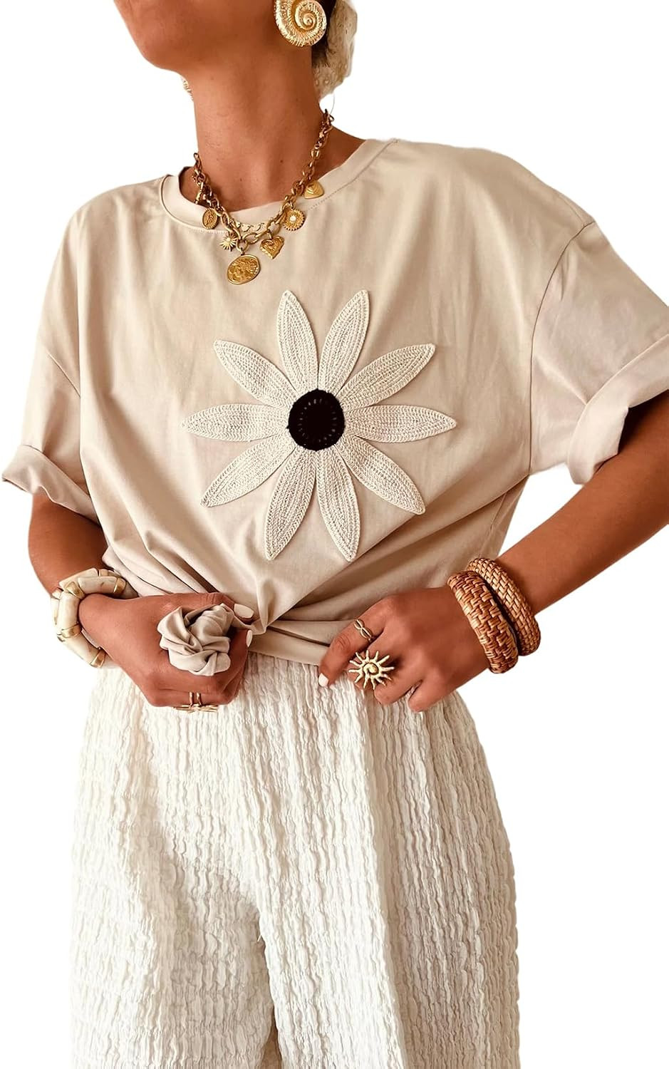 Women's Loose Fit Short Sleeve T-Shirt with Crochet Daisy Solid Color Casual Tops for Daily Wear | Amazon (US)