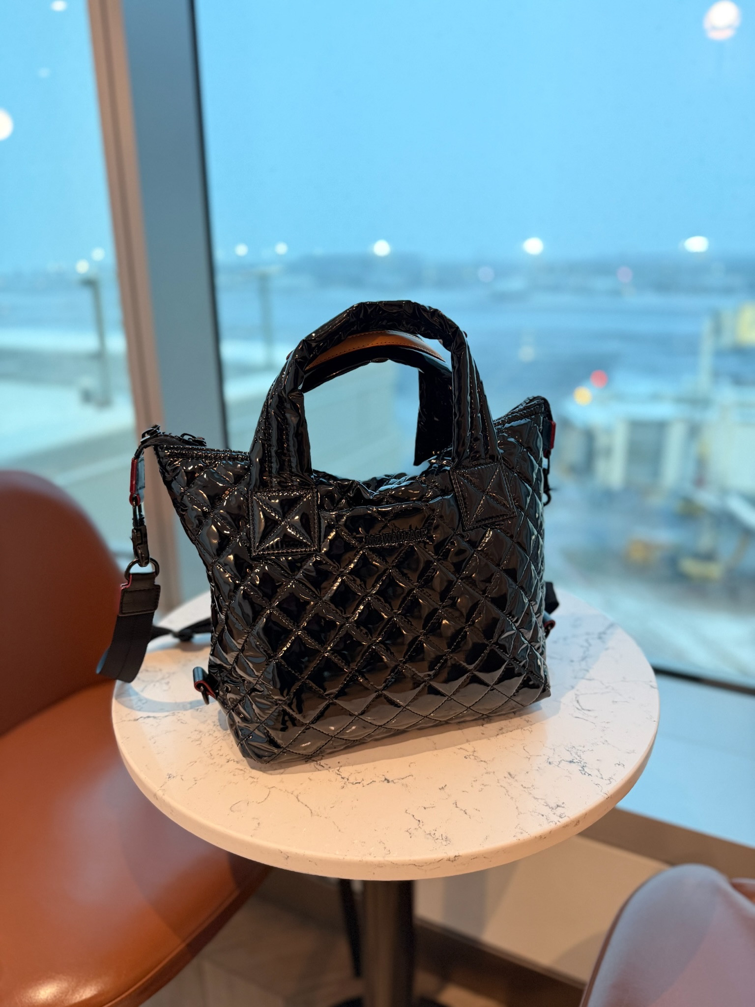 The perfect black purse! Such a staple piece. Annabrstyle 

#LTKootd #LTKgrwm #LTKdayinmylife