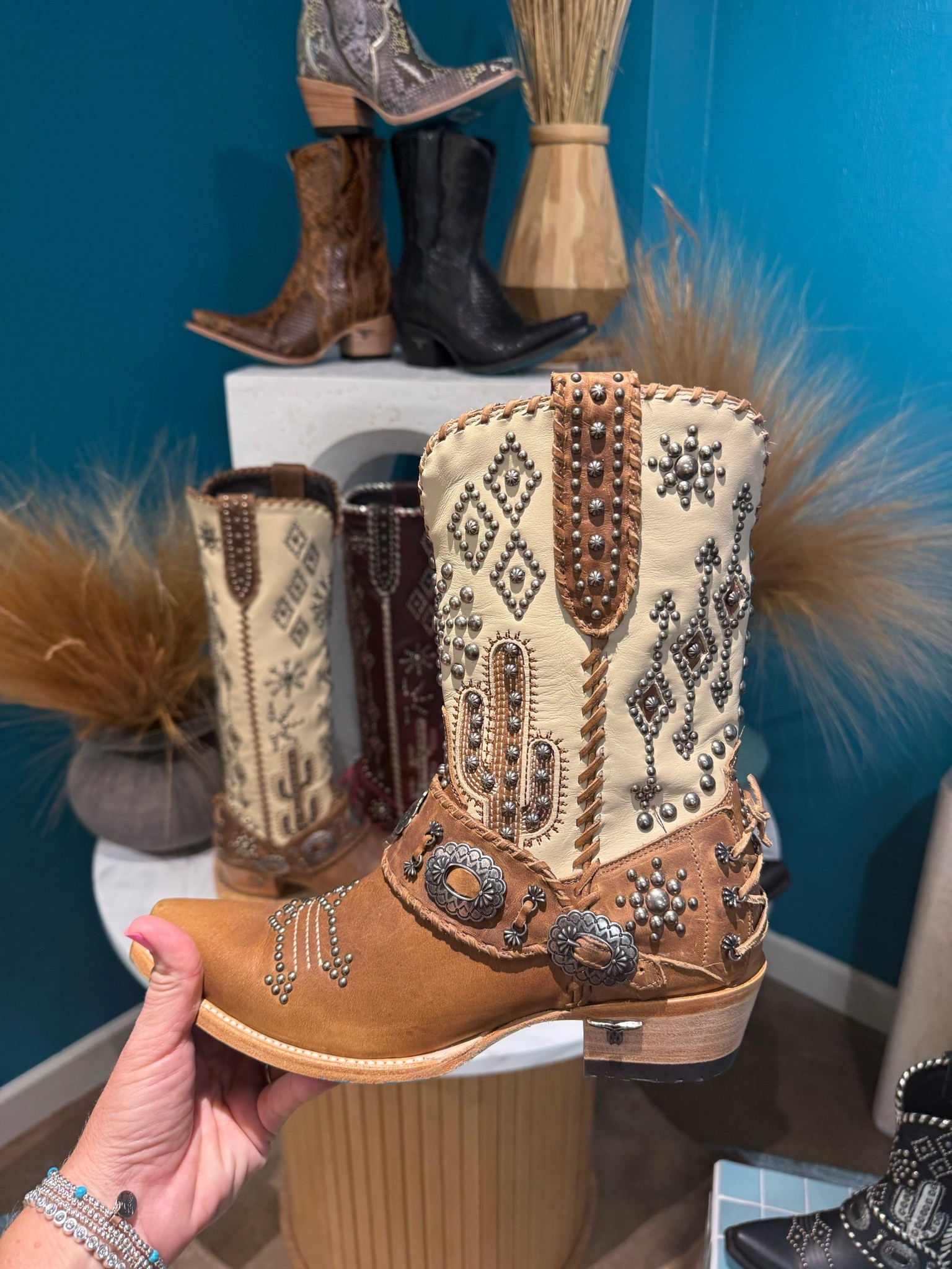 Cowgirl Boots you need for your next country concert!

#LTKgrwm #LTKootd #LTKNYFW