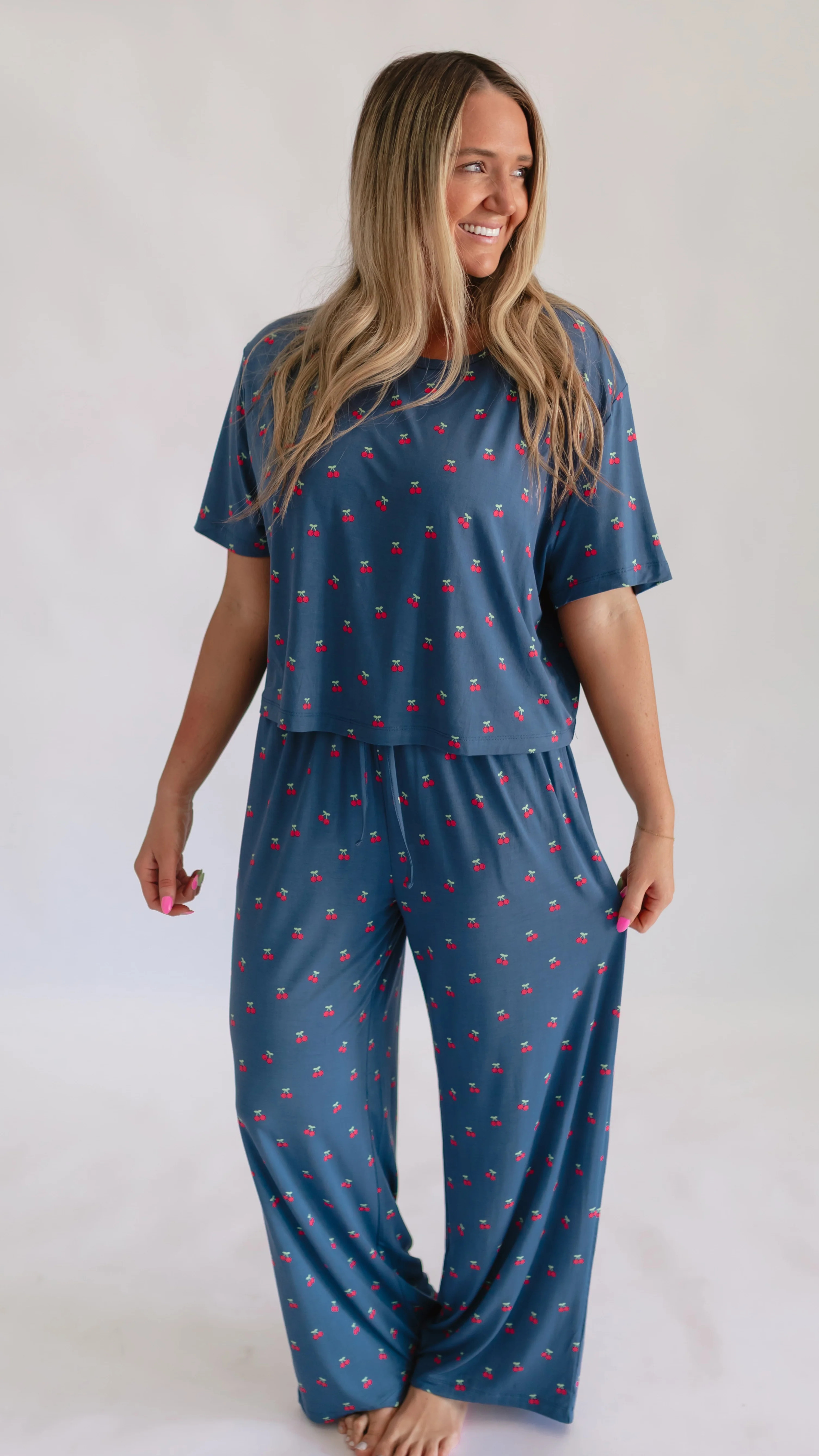 Women's T-Shirt and Pants Set In Cherries S | Silks Design