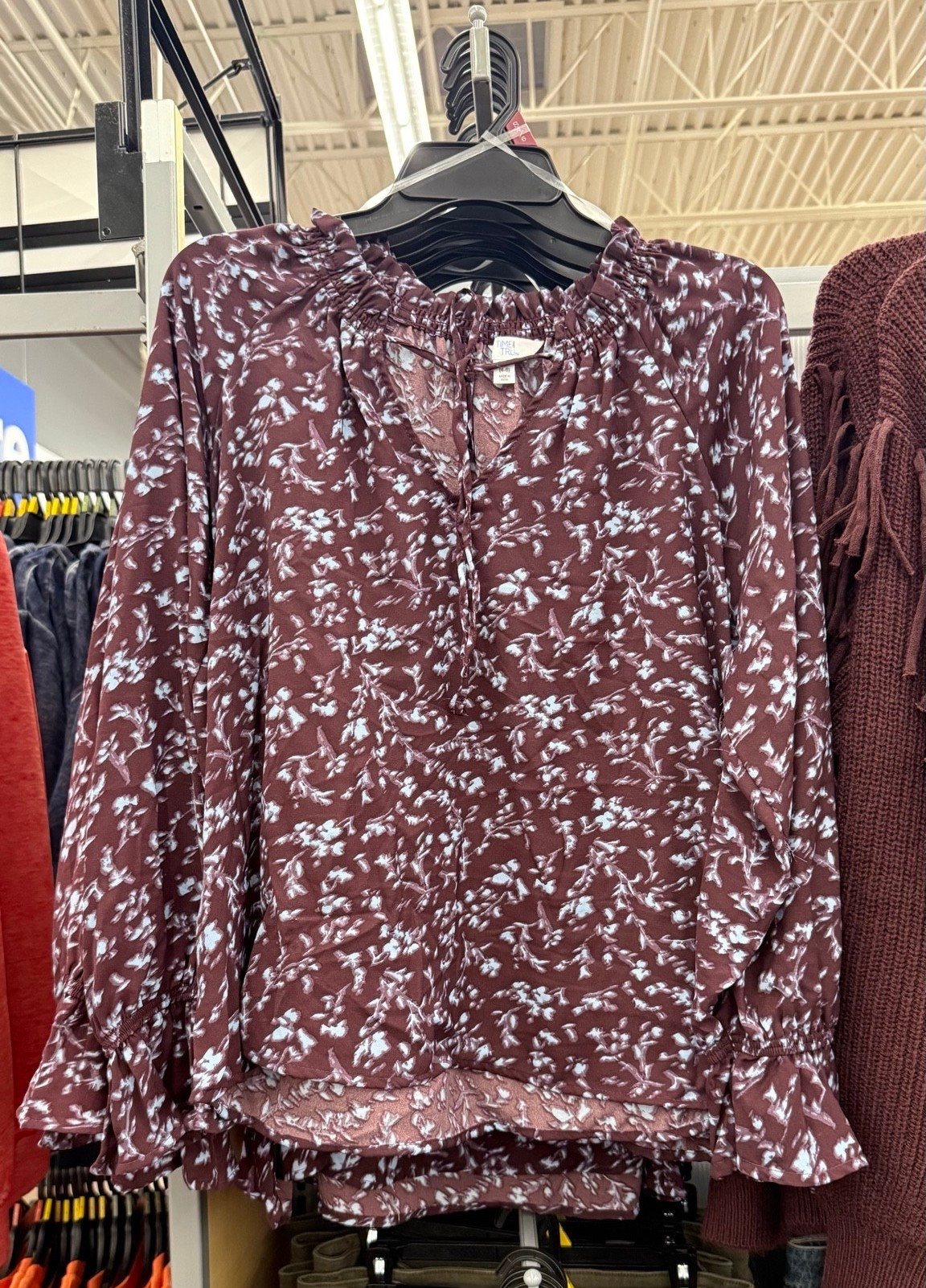 Maroon Floral Ruffle Neck Blouse with Long Sleeves and tie neck (XS–XXXL)

This ruffle neck blouse is perfect for workwear, casual dressy outfits, and layering under cardigans or blazers.

#LTKPlusSize #LTKWorkwear #LTKMidsize