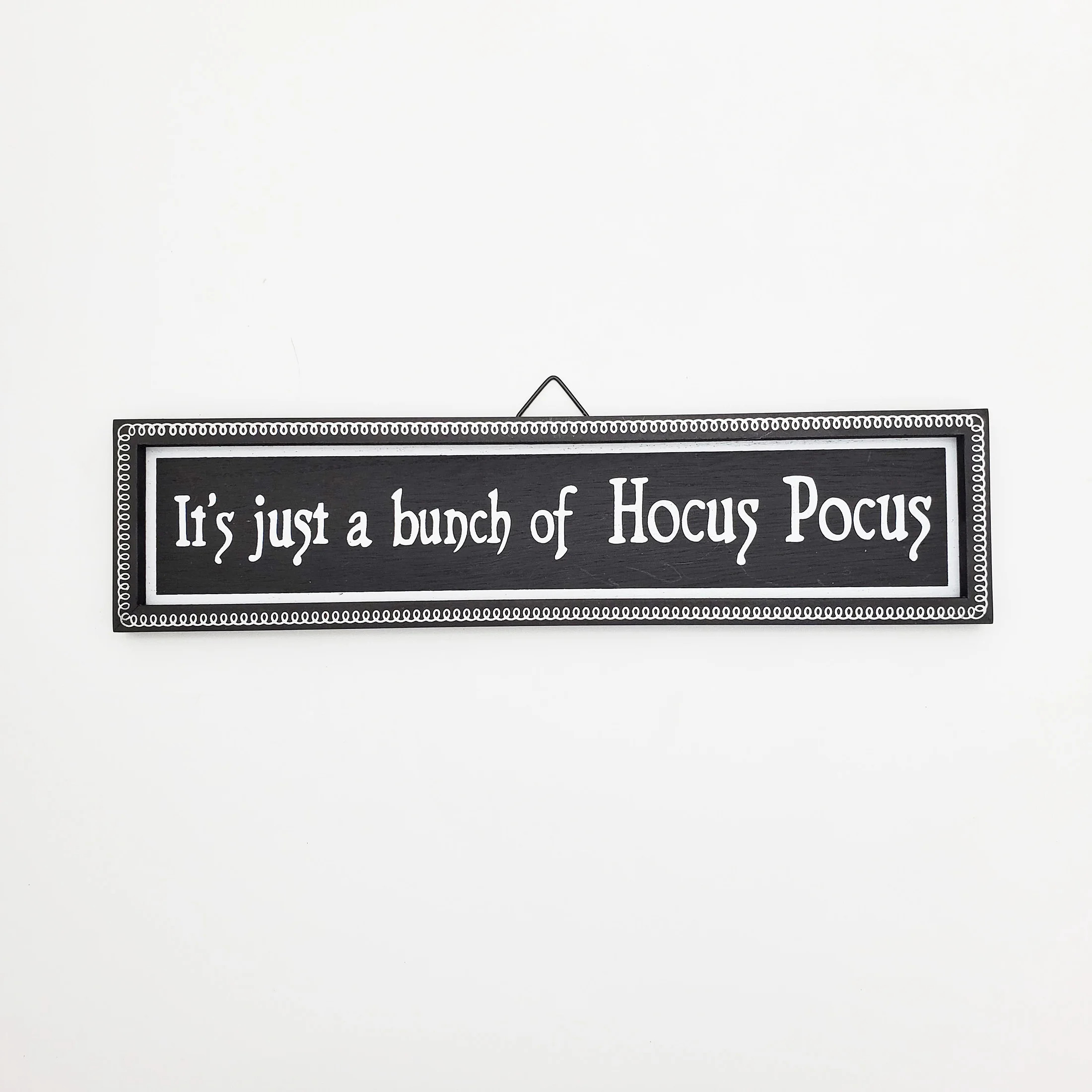 Way to Celebrate Halloween Black MDF Hocus Pocus Wall Sign Decoration, 13"L - Walmart.com | Walmart (US)
