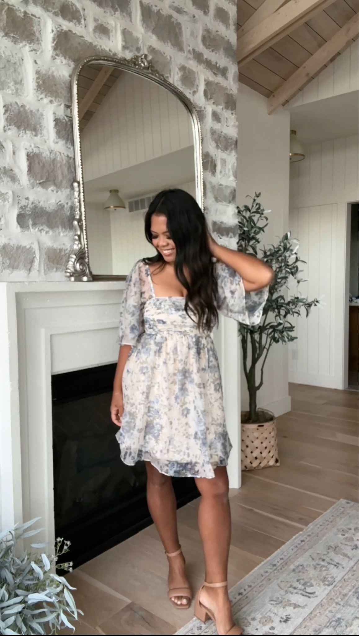 emerson angel sleeve mini dress Abercrombie Emerson Angel Sleeve Mini Dress 2024