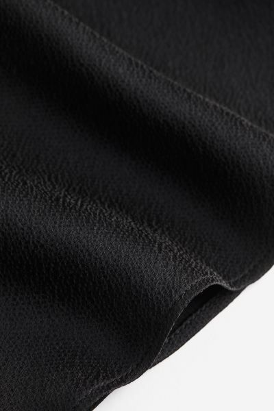 Silk skirt | H&M (UK, MY, IN, SG, PH, TW, HK)