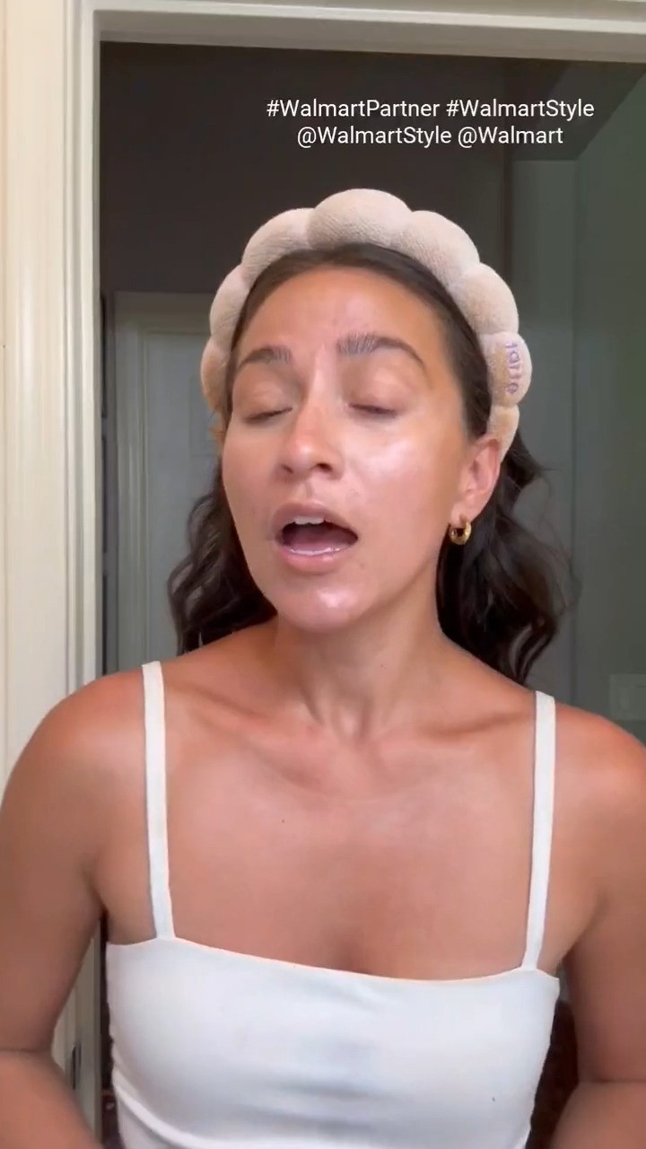 #WalmartPartner Come get ready for fall beauty with Chelsey 🍂
Glowy, hydrated skin, juicy lips, a fresh flush and an effortless updo. This is your sign to give your beauty routine a little seasonal refresh. Shop all of Chelsey's Walmart beauty faves now! 🛍️  @WalmartStyle @Walmart #WalmartStyle

#LTKgrwm #LTKmorningroutine #LTKselfcare